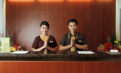 5 Seragam Hotel Berbintang Yang Harus Di Desain Dengan Baik | BajuSPG.com